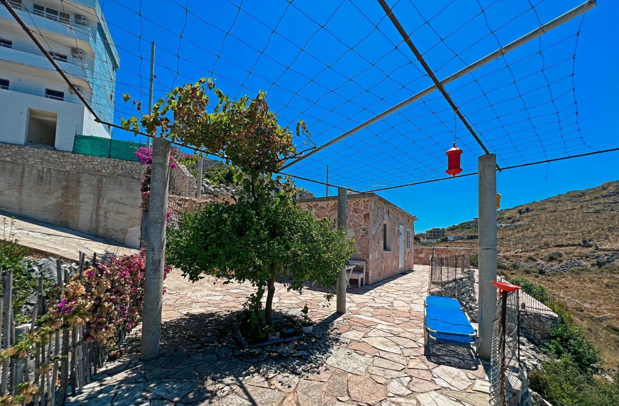 Prive Hill Saranda Villa Bagian luar foto