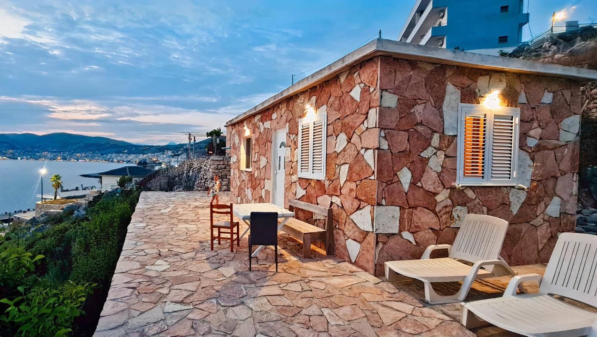 Prive Hill Saranda Villa Bagian luar foto